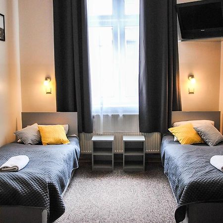 Aparthotel Kadetus Krakow Luaran gambar