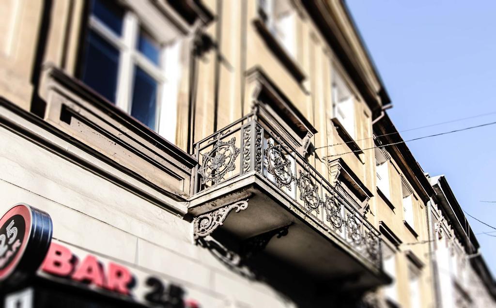 Aparthotel Kadetus Krakow Luaran gambar