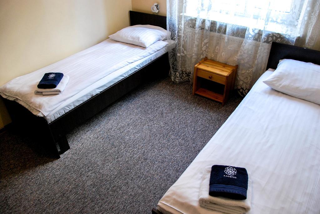 Aparthotel Kadetus Krakow Luaran gambar