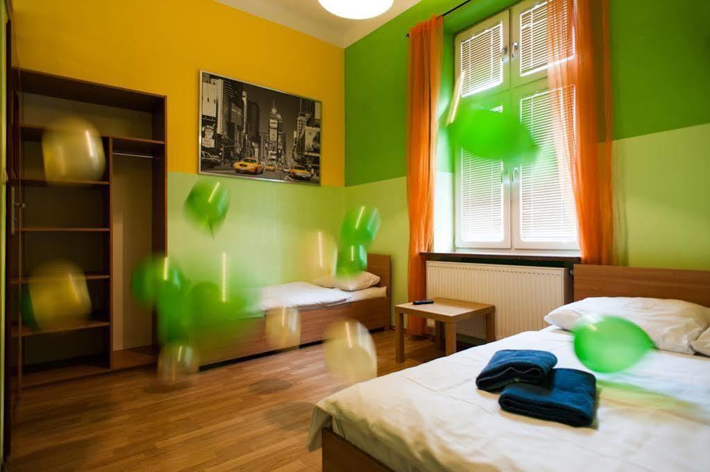 Aparthotel Kadetus Krakow Luaran gambar